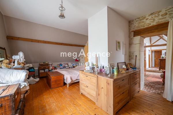 Maison à La Ferté-Bernard, 72400 - 9 pièces 270m²