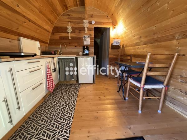 Maison
         8 pièces
        - 178 m² 650 000 € *