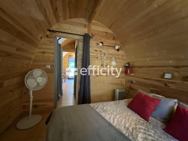 Maison
         8 pièces
        - 178 m² 650 000 € *