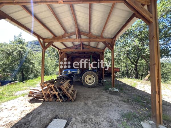 Maison
         8 pièces
        - 178 m² 650 000 € *