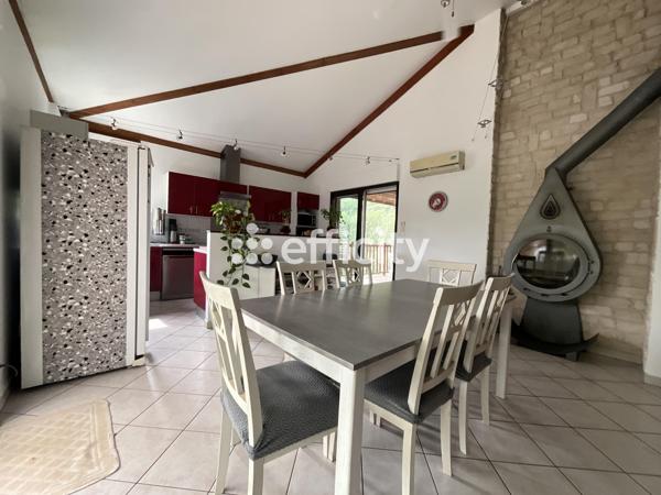 Maison
         8 pièces
        - 178 m² 650 000 € *