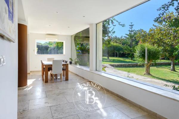 Ollioules, Maison  360 m² à vendre