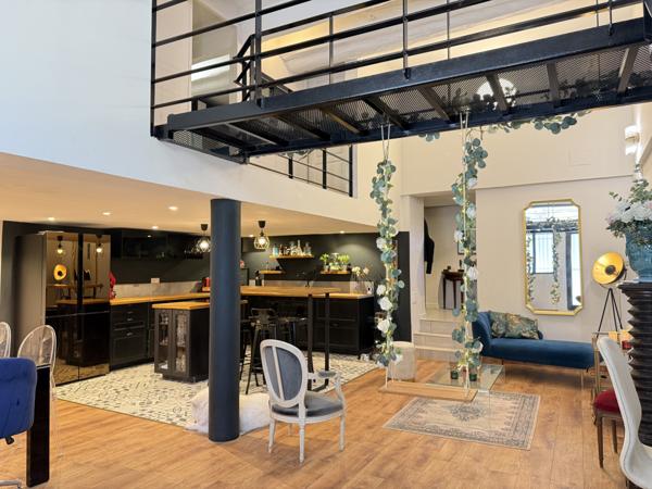 Montpellier (34000) Ancien atelier d'imprimerie de 106m2 transformé en Loft avec terrasse