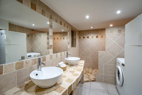 Montpellier (34000) Ancien atelier d'imprimerie de 106m2 transformé en Loft avec terrasse