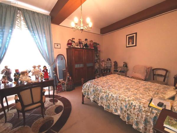 Maison de ville à vendre à Le Lude dans la Sarthe (72800), ref : 13861/1496