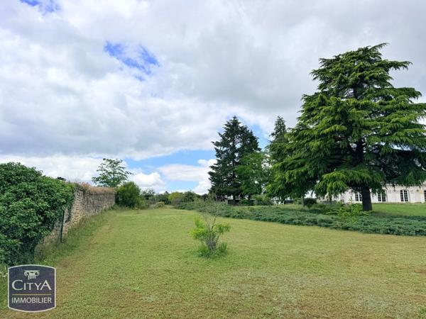 Maison à vendre 7 pièces 225m² Chinon (37500)