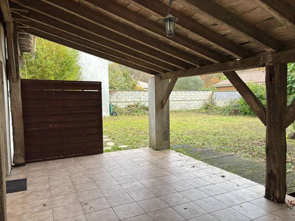 MAISON à MEDIS