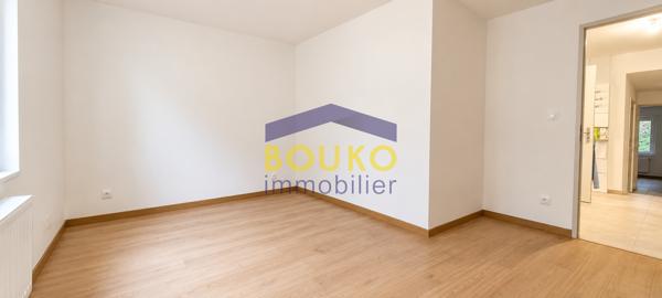 NOUVEAUTÉ - PREMIÈRE LOCATION AVEC TERRASSE Appartement T4 de 89 m² au 1er étage dans ancienne ferme de caract