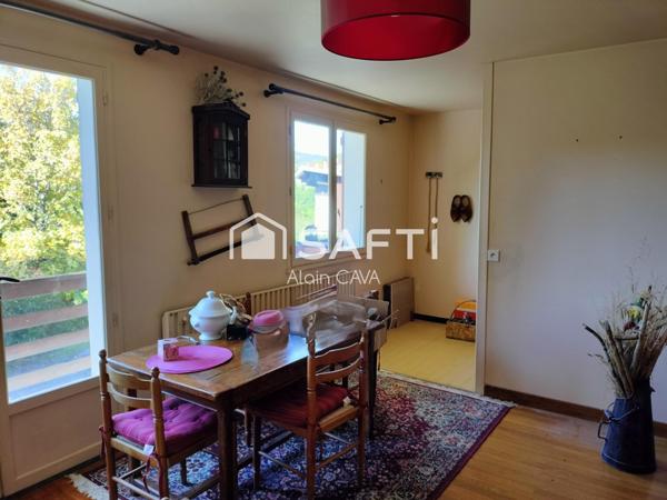 Appartement T2 de 43m² en rez de chaussée avec balcon, cave et petit jardin commun