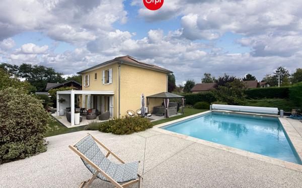 Maison à vendre    5 pièces •  Le Pont-de-Beauvoisin