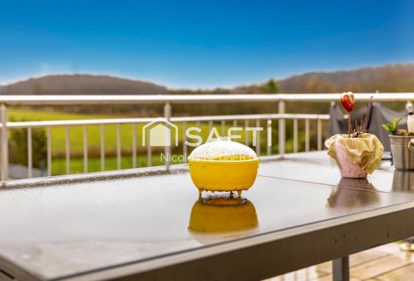 Maison au calme, vue sur champs, à Tucquegnieux