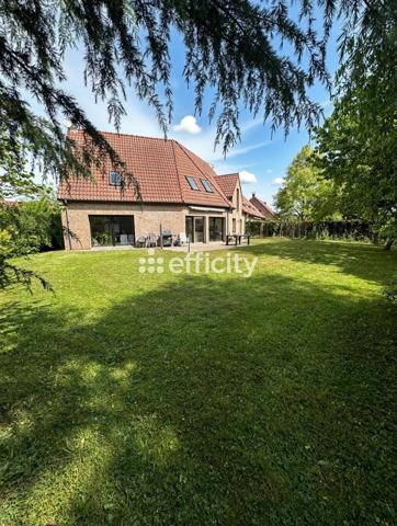 Maison 6 pièces - 210 m² Exclusivité efficity