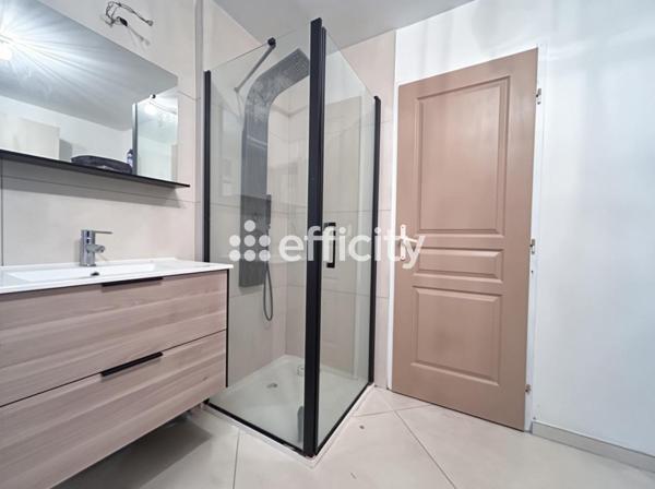 Maison 6 pièces - 210 m² Exclusivité efficity