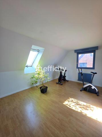 Maison 6 pièces - 210 m² Exclusivité efficity