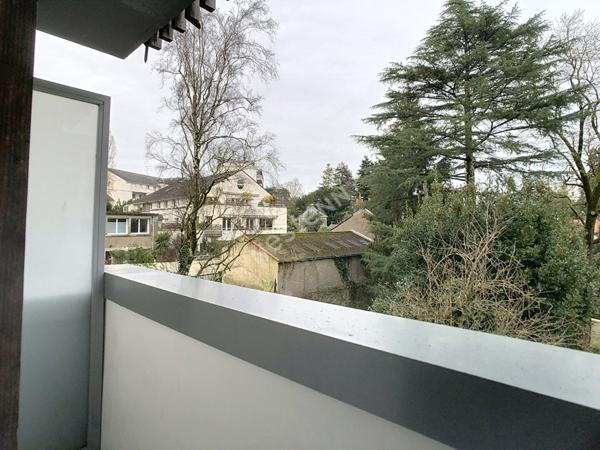 NANTES - SAINT-PASQUIER , SAINT- FELIX / Appartement deux pièces 45m² dans un immeuble de 2011, avec parking extérieur