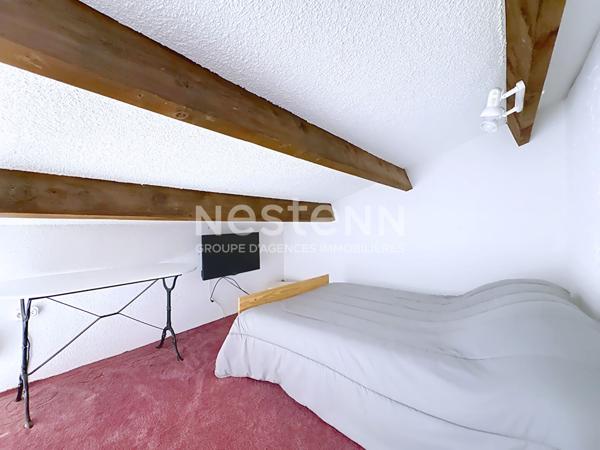 Charmant Duplex meublé 3 pièces de 37.6 m2 avec piscine & place de parking privative en option à Gruissan