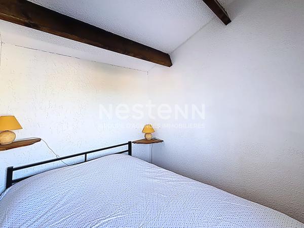 Charmant Duplex meublé 3 pièces de 37.6 m2 avec piscine & place de parking privative en option à Gruissan