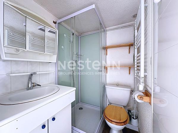 Charmant Duplex meublé 3 pièces de 37.6 m2 avec piscine & place de parking privative en option à Gruissan