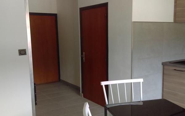 Appartement à louer    1 pièce • 26,77 m2 Albertville