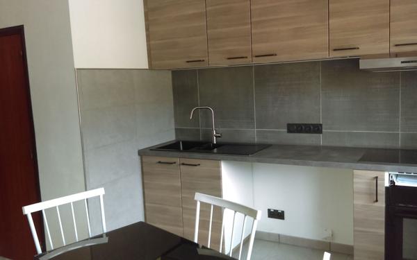 Appartement à louer    1 pièce • 26,77 m2 Albertville