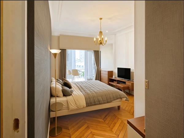 Appartement à vendre 7 pièces PARIS 17EME ARRONDISSEMENT (75)