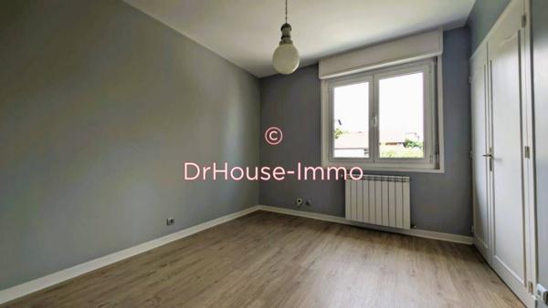 Maison à vendre 5 pièces de 210 m²