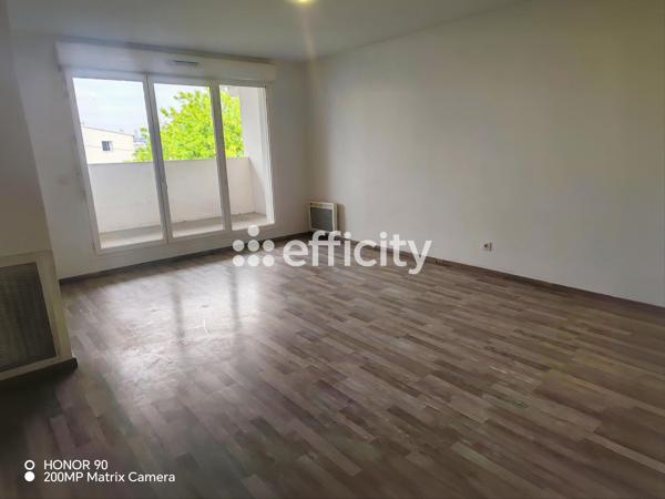 Appartement
         3 pièces
        - 63 m² Exclusivité