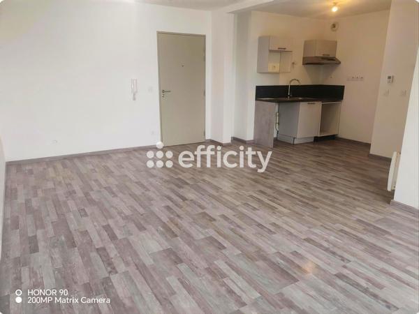 Appartement
         3 pièces
        - 63 m² Exclusivité