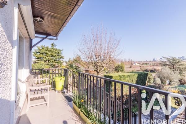 Maison à vendre 6 pièces 109 m² Carrières-sur-Seine