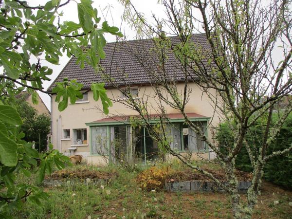 Maison individuelle à vendre à Saint-Christophe-en-Bazelle dans l'Indre (36210), ref : 19