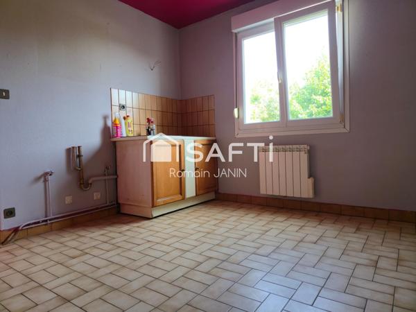 Maison individuelle d’habitation, 3 chambres, garage, terrain