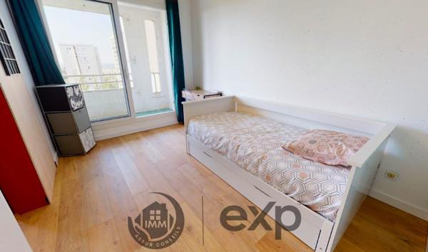 Appartement T5 Vénissieux avec Cave