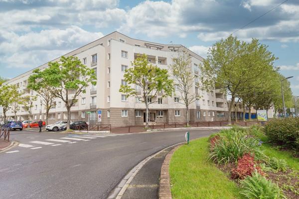 Appartement Noisiel 3 pièce(s) 68.35 m2