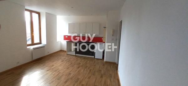 Immeuble Boen Sur Lignon 11 pièce(s) 240 m2