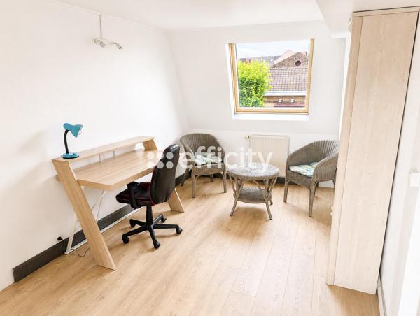 Immeuble
         5 pièces
        - 115 m² 313 000 € *
