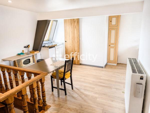Immeuble
         5 pièces
        - 115 m² 313 000 € *