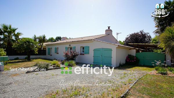 Maison
         5 pièces
        - 112 m² 323 950 € *