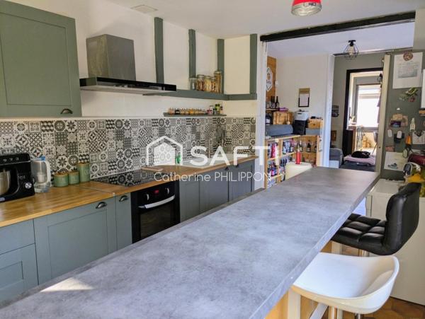 Venez découvrir cette superbe maison de ville sur 2 étages