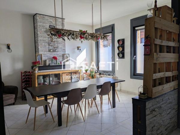 Venez découvrir cette superbe maison de ville sur 2 étages