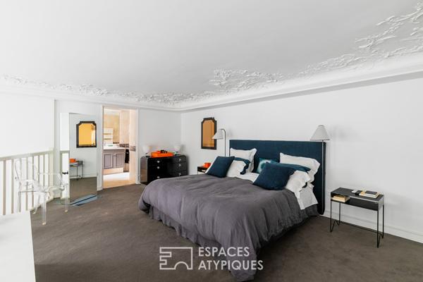 Triplex avec terrasse dans un hôtel particulier