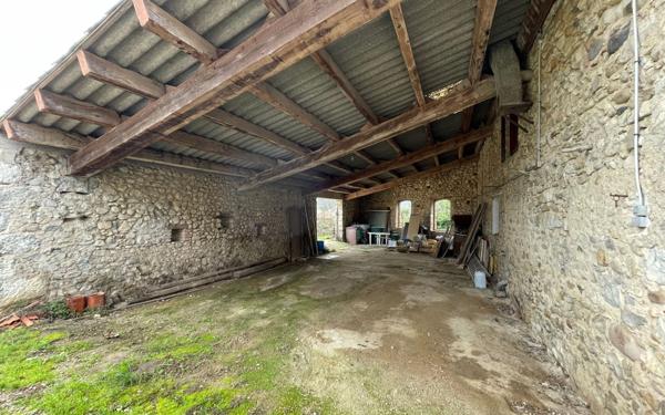 Maison à vendre    2 pièces •  Vallon-Pont-d'Arc