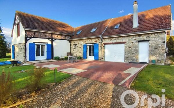 Maison à vendre    7 pièces • 153 m2 Gournay-en-Bray