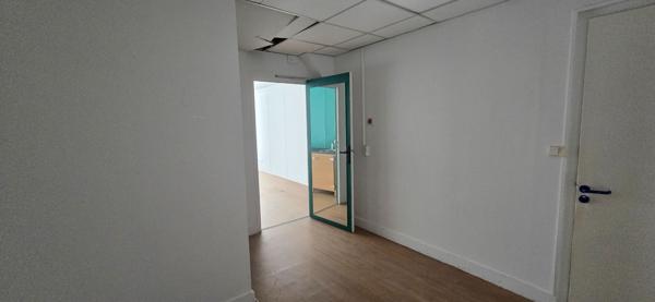 Local commercial Troyes 2 pièce(s) 62 m2