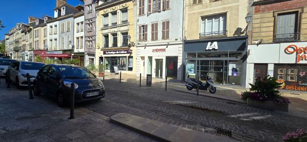 Local commercial Troyes 2 pièce(s) 62 m2