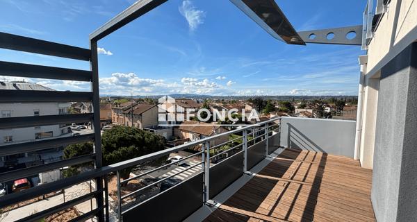 À vendre Appartement 3 pièces 63.8 m² - Décines-charpieu 69150
