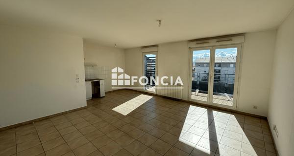 À vendre Appartement 3 pièces 63.8 m² - Décines-charpieu 69150