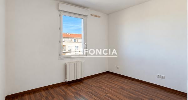 À vendre Appartement 3 pièces 63.8 m² - Décines-charpieu 69150