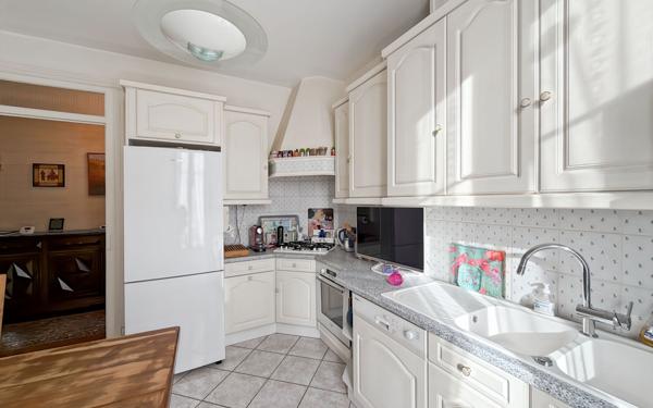 Appartement à vendre    5 pièces • 132,40 m2 Lyon 6