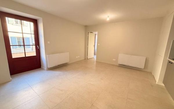 Appartement à louer    2 pièces • 39,30 m2 Charbonnières-les-Bains