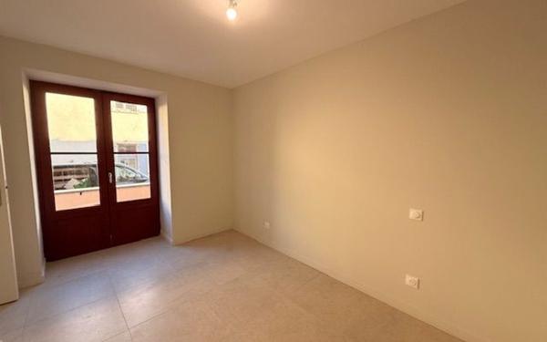 Appartement à louer    2 pièces • 39,30 m2 Charbonnières-les-Bains